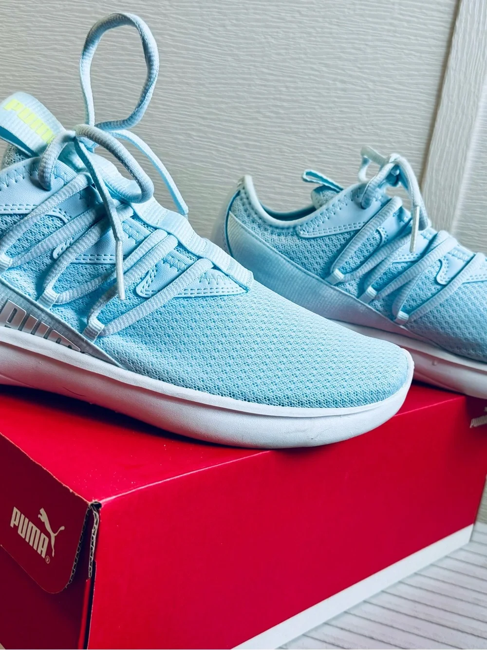 Puma Star Vital, Women’s Light Blue Mesh Sneakers with White Accents